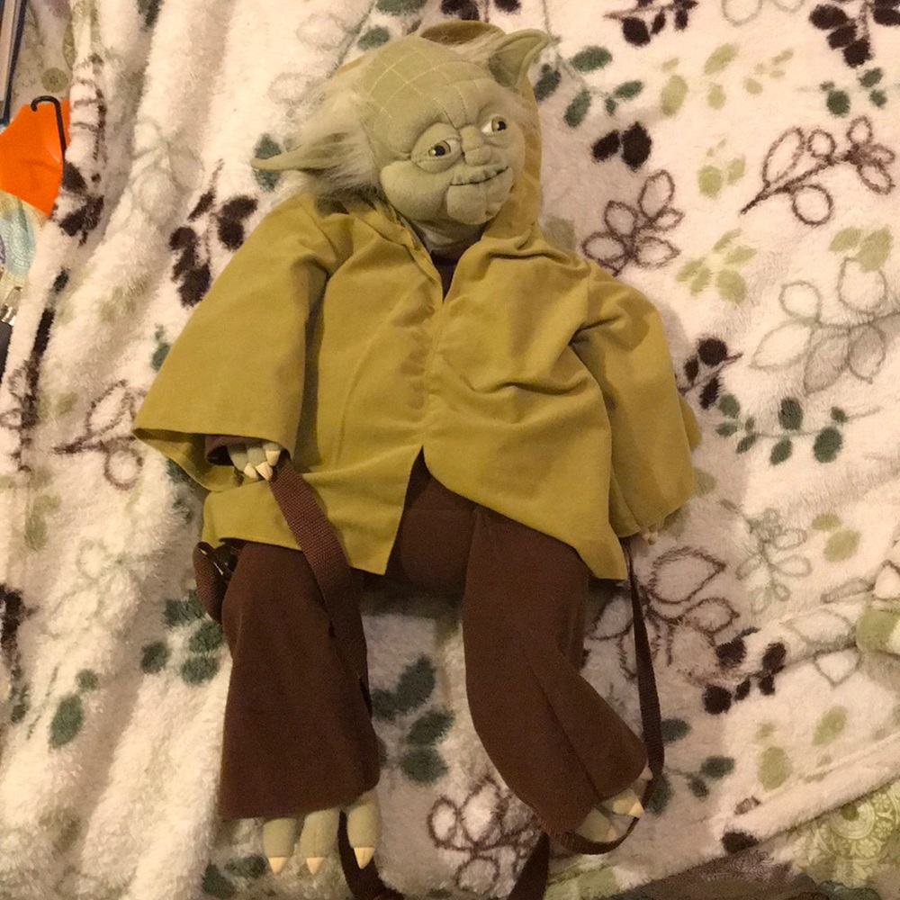 Star Wars yoda back pack